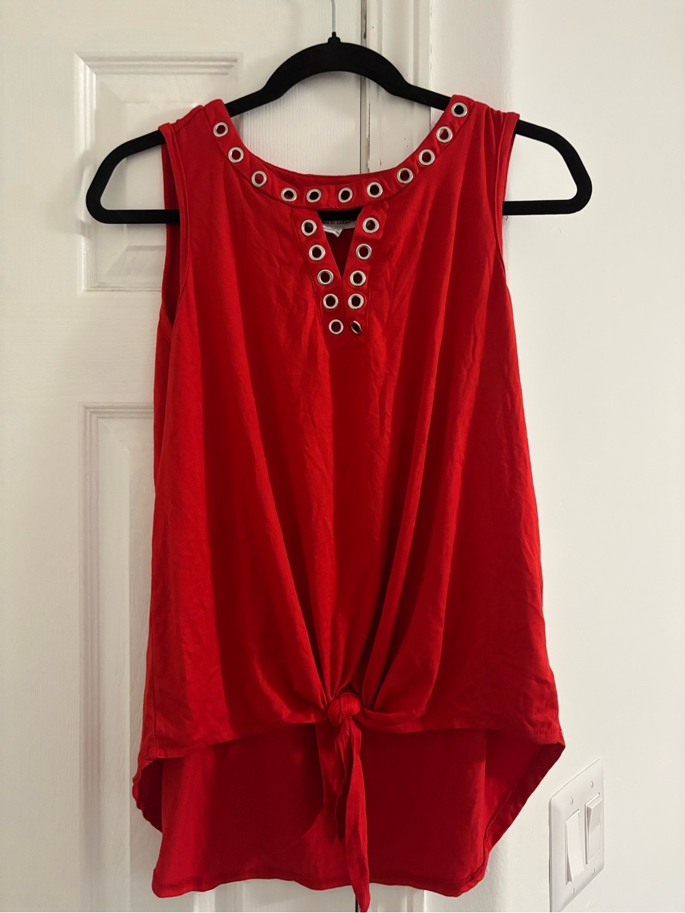 Women’s Red Sleeveless Eyelet Tie-Front Top